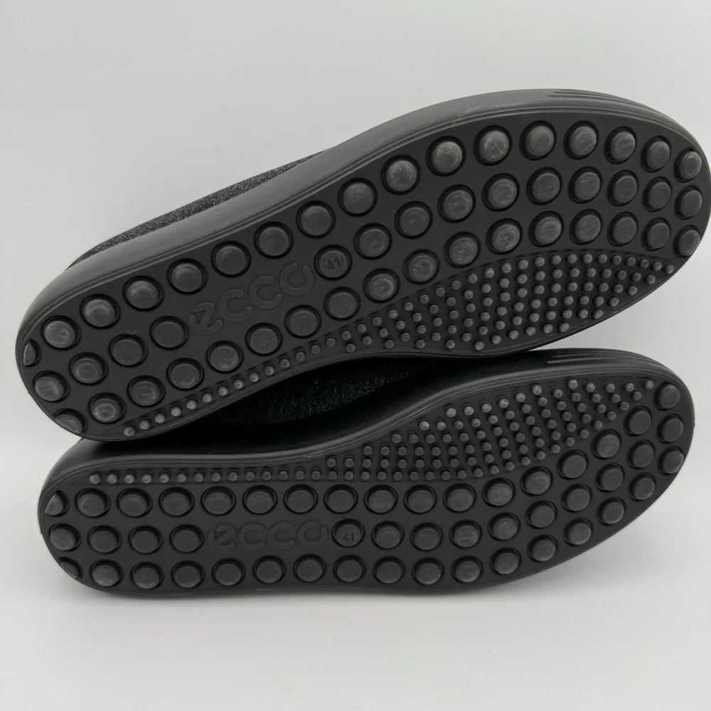 Ecco Women's 10 41 Soft 7 Black Low Top Slip On Comfort Shoes Cap Toe Gore‎ Tex